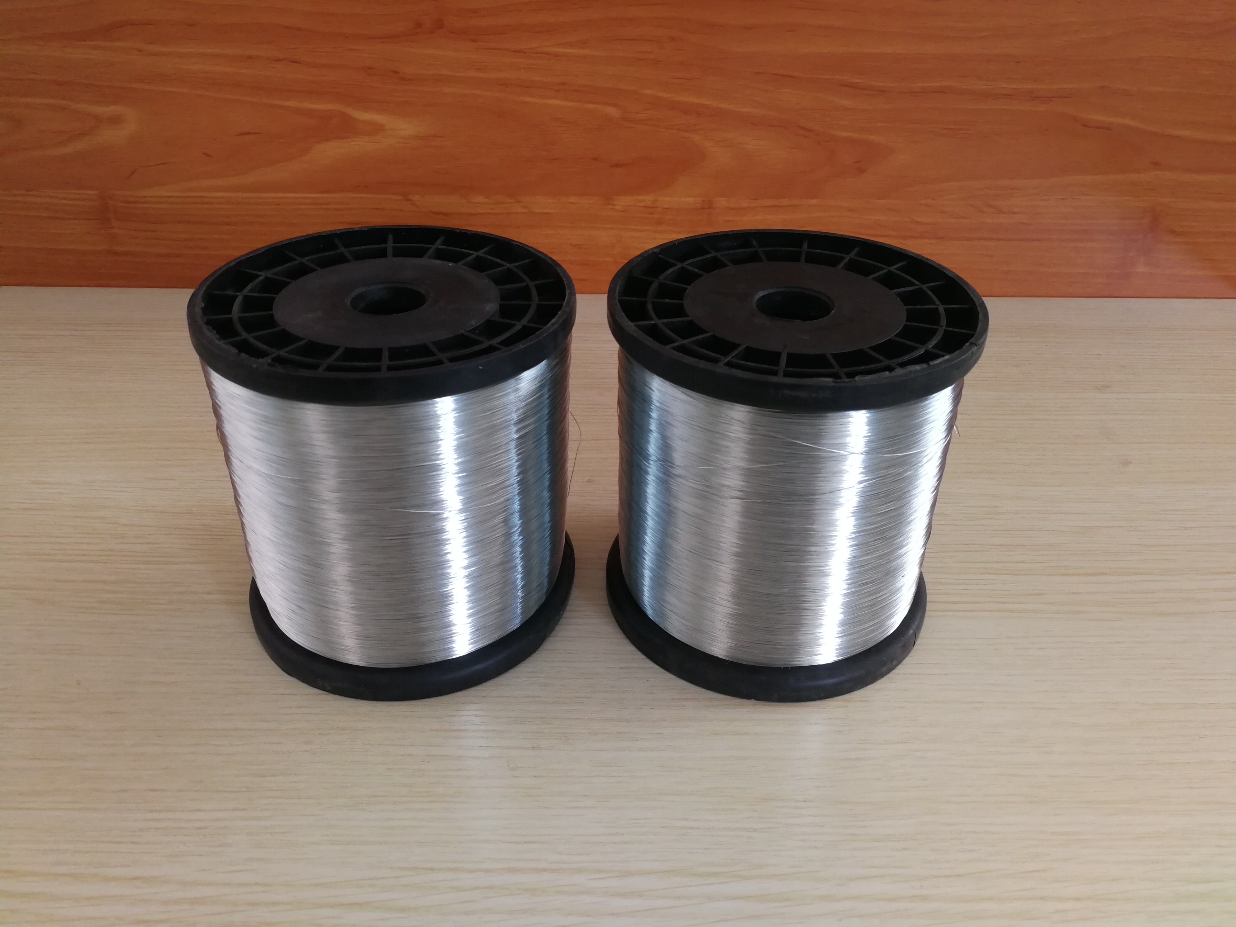 Galvanized & Zn-Al Alloy Coated Wire for Mesh and Fencing (Zn, Zn-5%Al, Zn-10%Al)